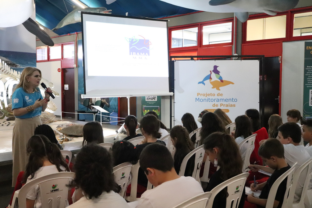 10.3.26 ação com alunos do colégio Unesc - João Brito (13)